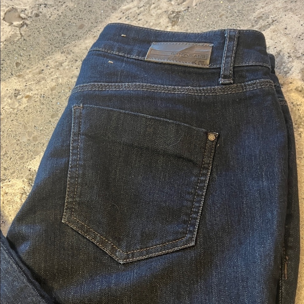 DKNY SoHo Boot Cut Jeans Size 6P - Picture 3 of 8
